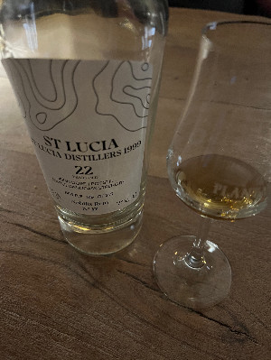 Photo of the rum No. 17 SLD taken from user Andi