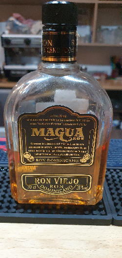 Photo of the rum Magua Ron taken from user Michael Janek