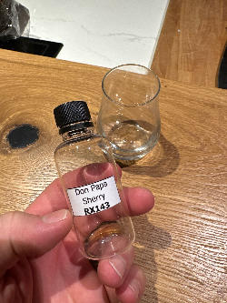 Photo of the rum Don Papa Sherry Cask taken from user Filip Šikula