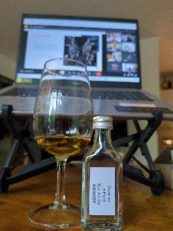 Photo of the rum Rhum Traditionnel Le Must taken from user crazyforgoodbooze