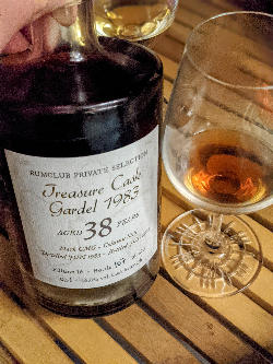 Photo of the rum Rumclub Private Selection Ed. 16 Treasure Cask GMG taken from user crazyforgoodbooze