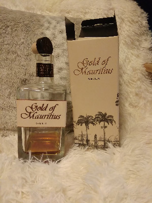 Photo of the rum Gold of Mauritius Dark Rum taken from user Blaidor
