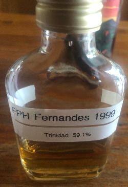 Photo of the rum  taken from user cigares 