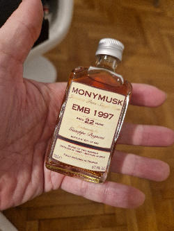 Photo of the rum Exclusive for Guiseppe Begnoni EMB taken from user Pavel Spacek