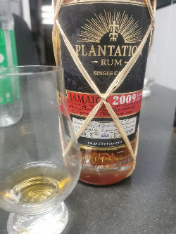 Photo of the rum Plantation Single Cask (The Whisky Exchange) CRV taken from user Gregor 