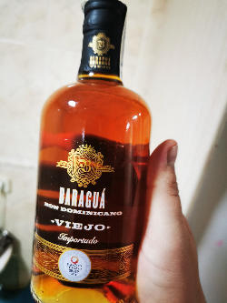 Photo of the rum Ron Baraguá Viejo taken from user Rumpalumpa