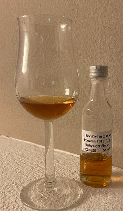Photo of the rum Panama Rum - BA WB Sweetwine Cask taken from user DeMaddin