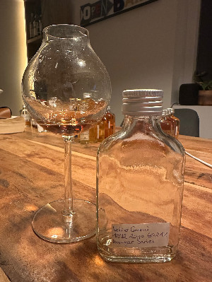 Photo of the rum Heavy Trinidad Rum HTR taken from user Oliver