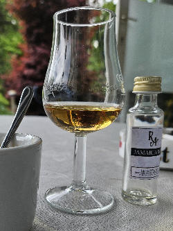 Photo of the rum Rum Artesanal Jamaica Rum HLCF taken from user zabo