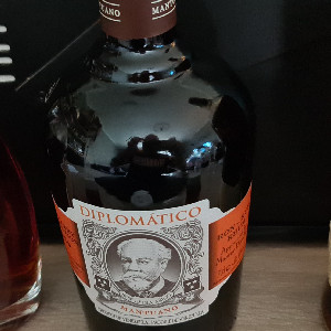 Photo of the rum Diplomático / Botucal Mantuano taken from user Steffmaus🇩🇰