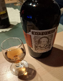 Photo of the rum Diplomático / Botucal Mantuano taken from user w00tAN