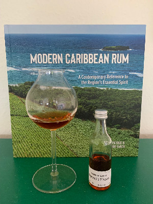 Photo of the rum Legend taken from user mto75