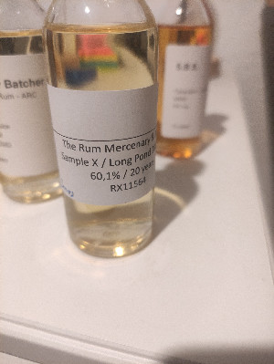 Photo of the rum Sample X LongPond LPS taken from user Jonas