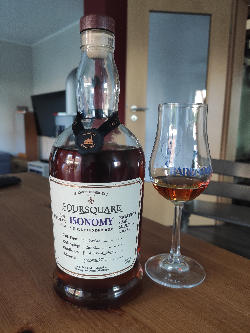 Photo of the rum Exceptional Cask Selection XX Isonomy taken from user Basti
