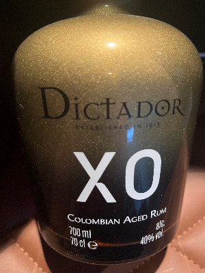 Photo of the rum Dictador XO Perpetual / Aurum taken from user BTHHo 🥃