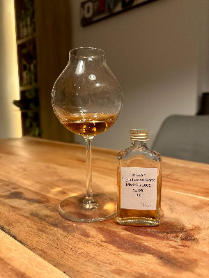 Photo of the rum Madeira Rum taken from user Oliver