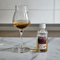 Photo of the rum Ron Barceló Añejo taken from user Pawel Furman