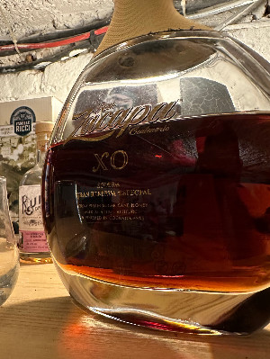 Photo of the rum Ron Zacapa Centenario XO Solera (3. Edition) taken from user TheJackDrop