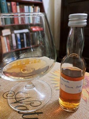 Photo of the rum La Flibuste taken from user Émile Shevek