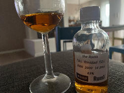 Photo of the rum T.D.L. 2009 taken from user DeMaddin