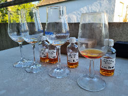 Photo of the rum Les Éphémères - N°5 taken from user Rene Pfeiffer