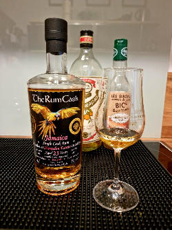 Photo of the rum Jamaica Single Cask Rum Double Cask Matured LROK taken from user SaibotZtar 