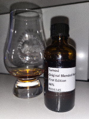 Photo of the rum Tamosi Original Blended Rum (First Edition) taken from user zabo