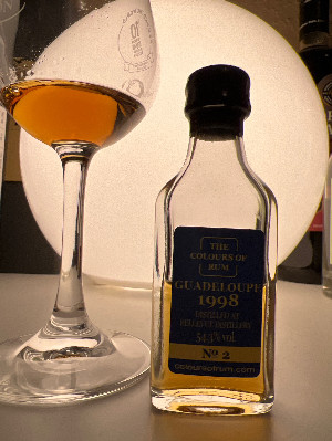 Photo of the rum Guadeloupe No. 2 taken from user Andi