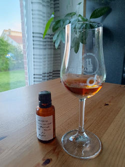 Photo of the rum The Very Rare Cask (Traditional C20) taken from user Basti