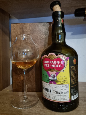 Photo of the rum Jamaica (Bottled for Perola) taken from user SaibotZtar 