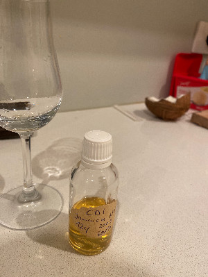 Photo of the rum Jamaica (Bottled for Perola) taken from user Galli33