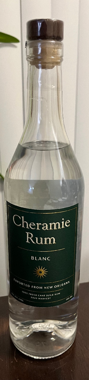 Photo of the rum Cheramie Rum Blanc taken from user BigFlax