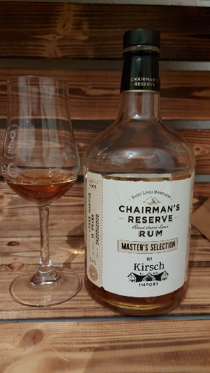 Photo of the rum Chairman‘s Reserve Master‘s Selection (Kirsch Import) taken from user Leo Tomczak