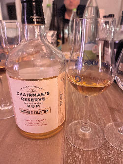 Photo of the rum Chairman‘s Reserve Master‘s Selection (Collection Antipodes, LMDW) taken from user Serge