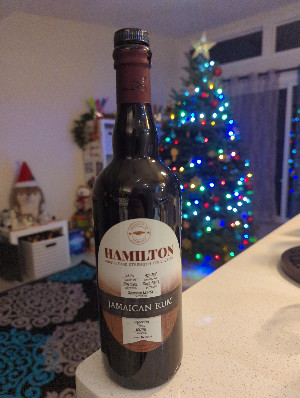 Photo of the rum Hamilton Jamaican Rum WNJME taken from user Peter Bosel