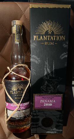 Photo of the rum Plantation Panama taken from user BTHHo 🥃