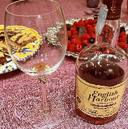 Photo of the rum English Harbour Madeira Finish (Batch Number 003) taken from user ilRummista