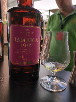 Photo of the rum Jamaica No. 13 taken from user crazyforgoodbooze