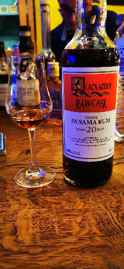 Photo of the rum  taken from user Kevin Sorensen 🇩🇰