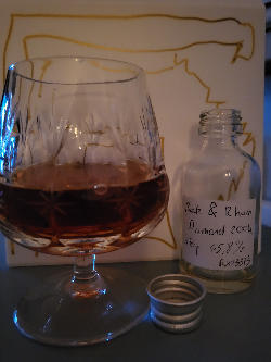 Photo of the rum Versailles Still MDXC taken from user zabo