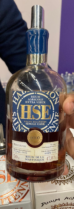 Photo of the rum HSE Single Cask (MEB 2022) taken from user TheRhumhoe