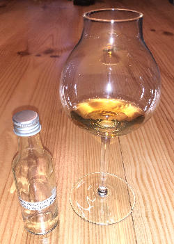 Photo of the rum 20 rue d‘Anjou (Selected by Jean-Marc Bellier) HLCF taken from user DosenZorn