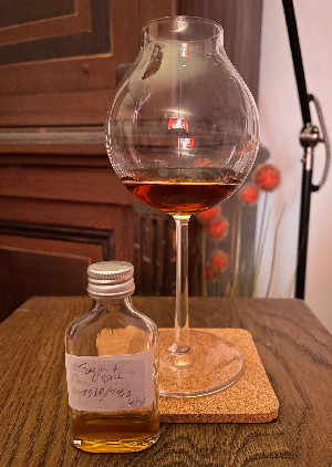 Photo of the rum Rhum Saint-Esprit P&L taken from user Frank