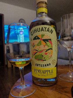 Photo of the rum Cihuatán Artesano Pineapple Edition taken from user crazyforgoodbooze