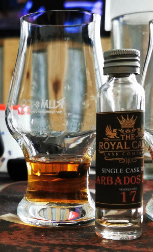 Photo of the rum The Royal Cane Cask Company Single Cask Rum taken from user Kevin Sorensen 🇩🇰