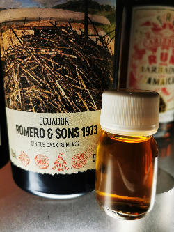Photo of the rum FRC Ecuador (Kirsch Whisky) taken from user Kevin Sorensen 🇩🇰