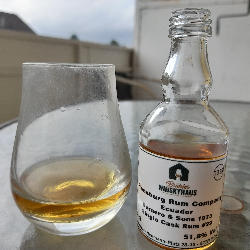 Photo of the rum FRC Ecuador (Kirsch Whisky) taken from user Timo Groeger