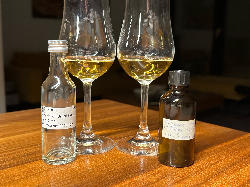 Photo of the rum Small Batch Rare Rums taken from user Johannes