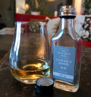 Photo of the rum Jamaica No. 9 taken from user Stefan Persson