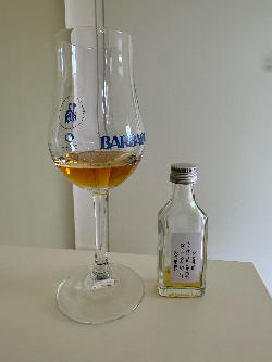 Photo of the rum Art of Rum by Yann le Gall taken from user Jarek